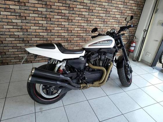 HARLEY-DAVIDSON SPORTSTER XR 1200X 